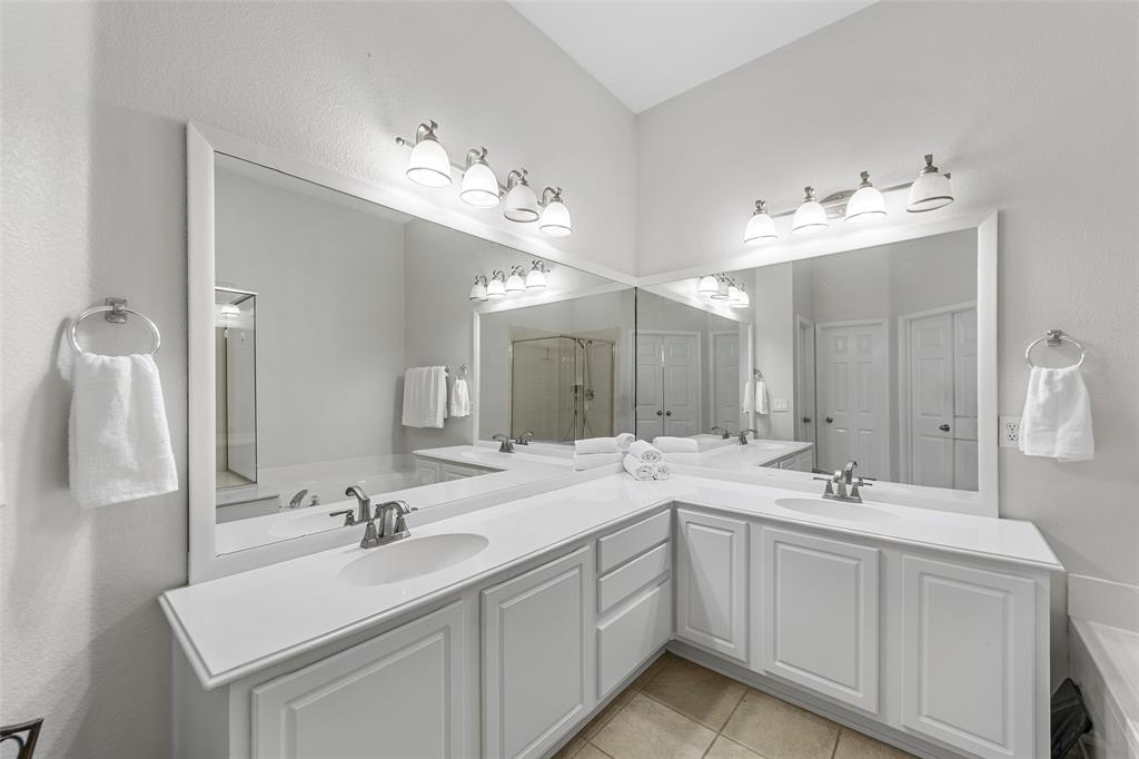 Fountainview Ph Two - Residential