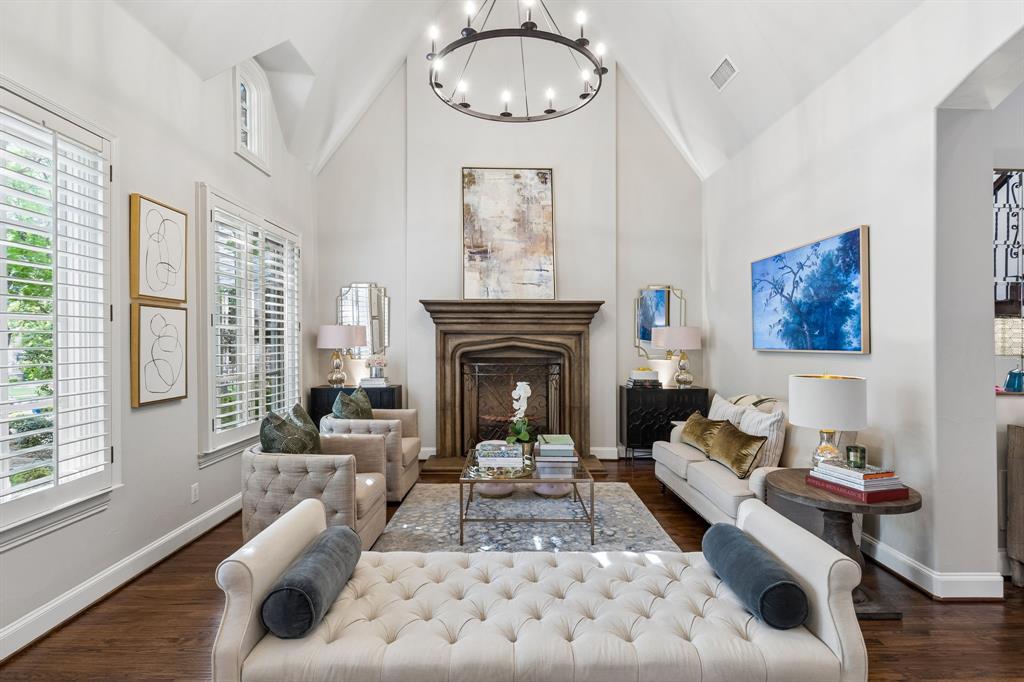 5880 Shady Oaks Drive