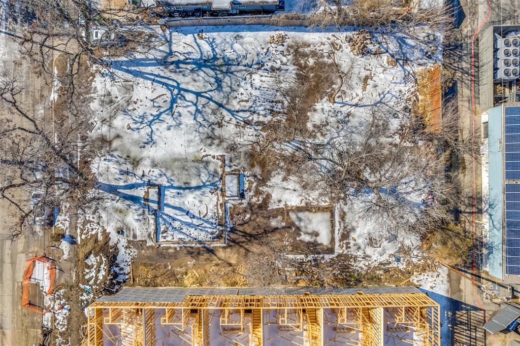 Clifton Place 02 - Land