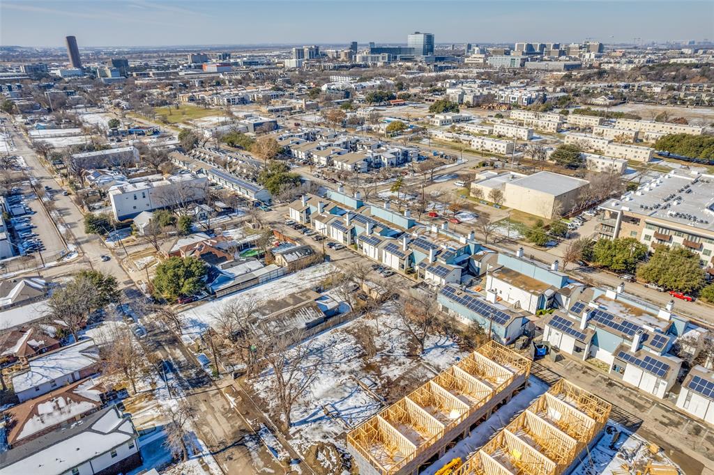 Clifton Place 02 - Land