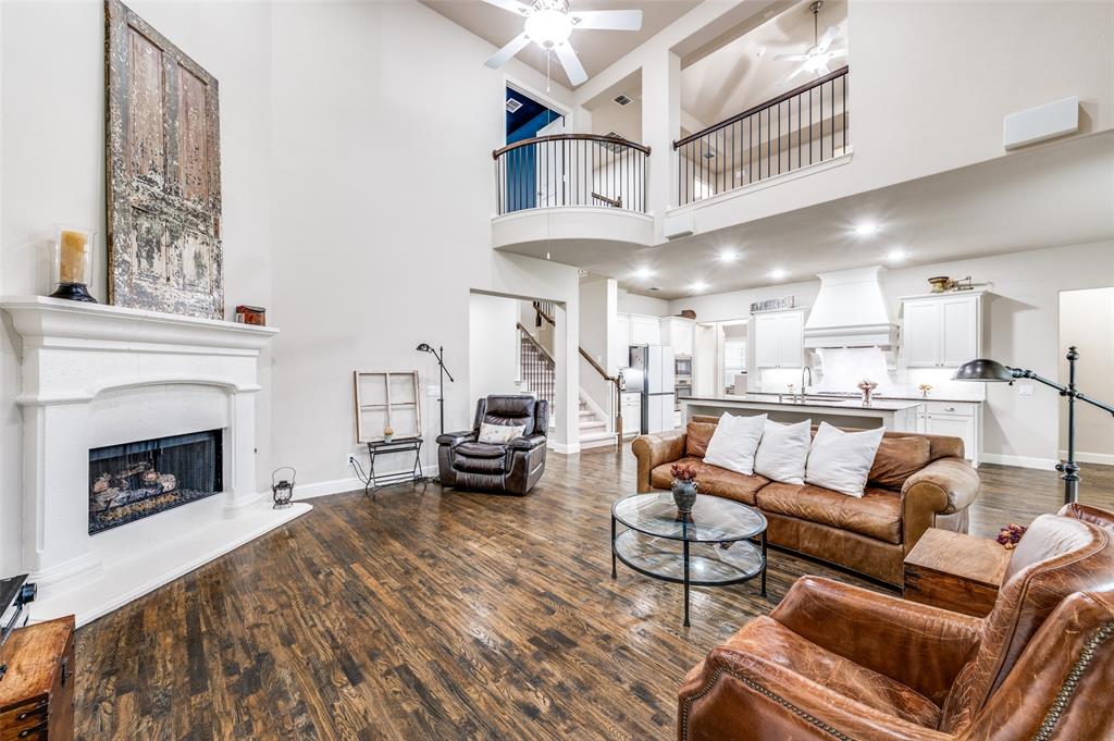1307 Cottonwood Drive