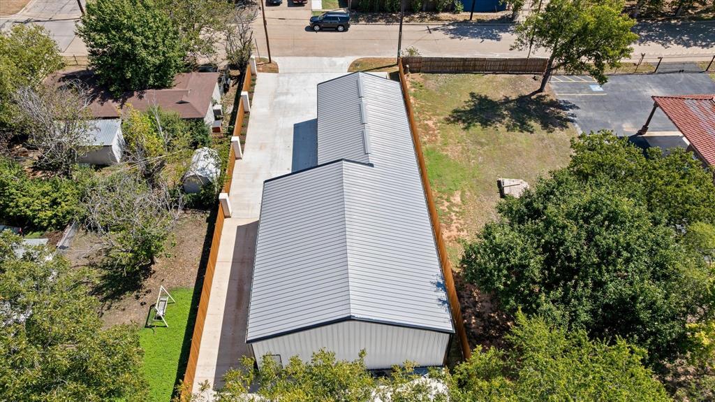 Barton - Commercial Sale