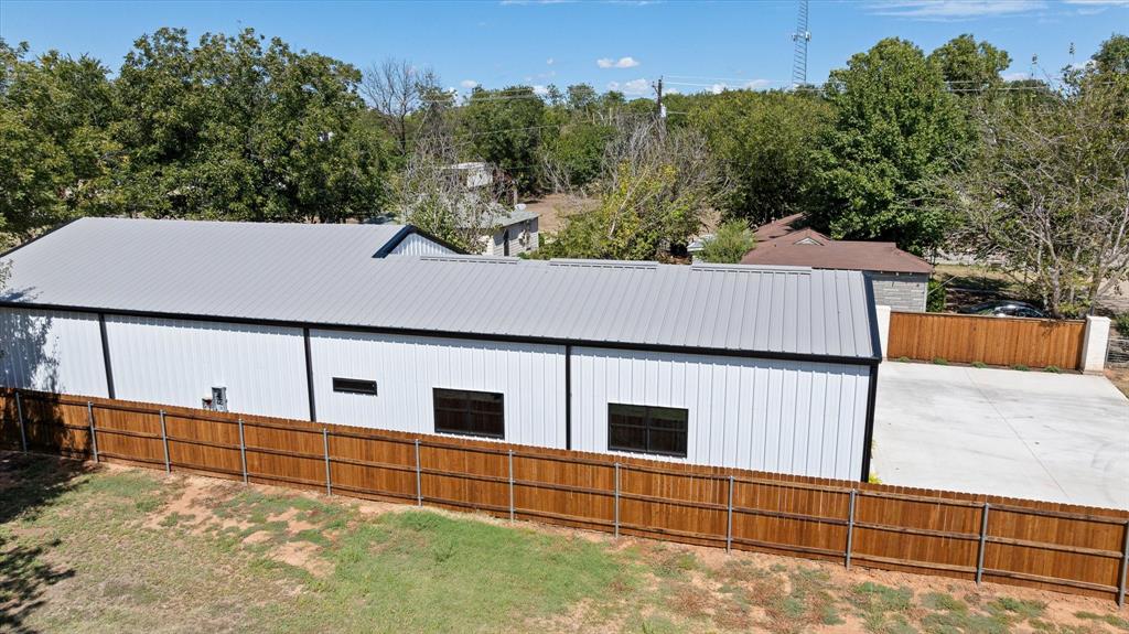 Barton - Commercial Sale