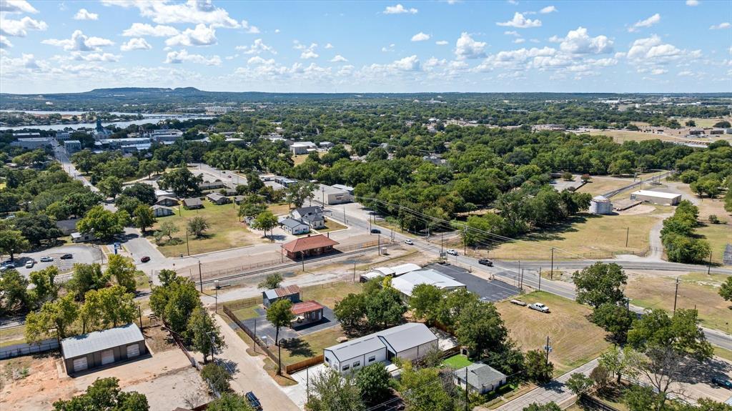 Barton - Commercial Sale