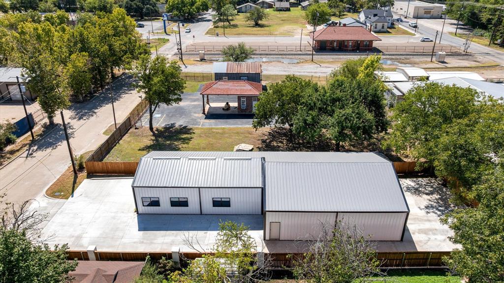 Barton - Commercial Sale