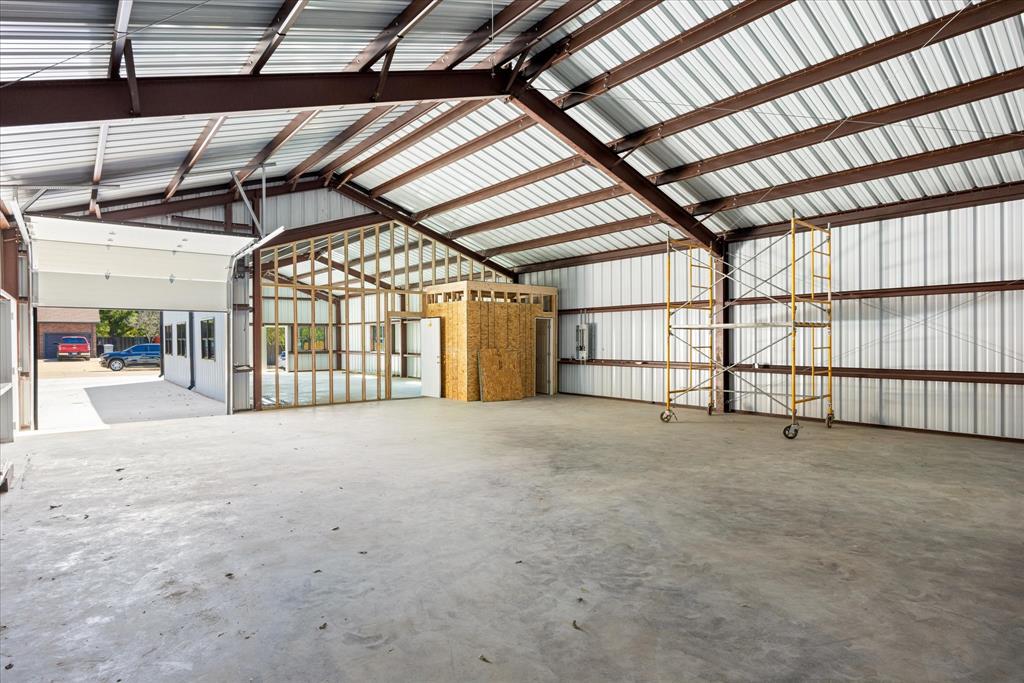 Barton - Commercial Sale