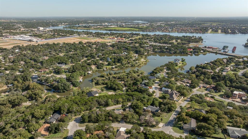 E M Burson Surv A-69 - Land