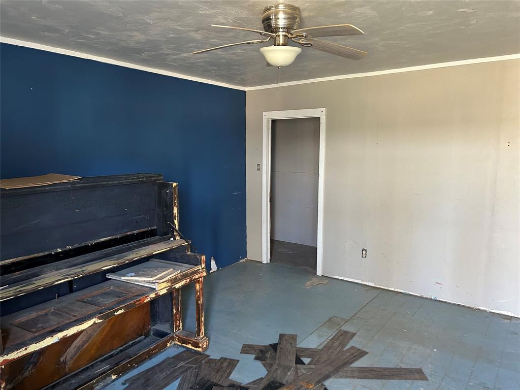 Ridmon Emily - Residential