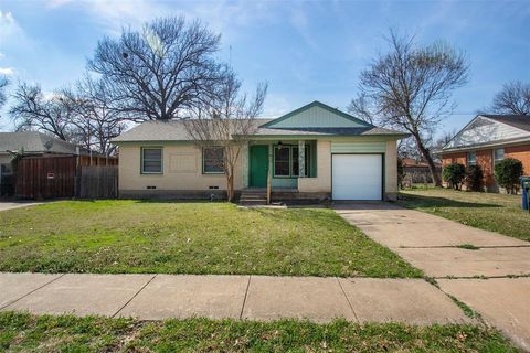 Photo of 1925 Hilltop Drive, Garland, TX 75042 (MLS # 21197153)