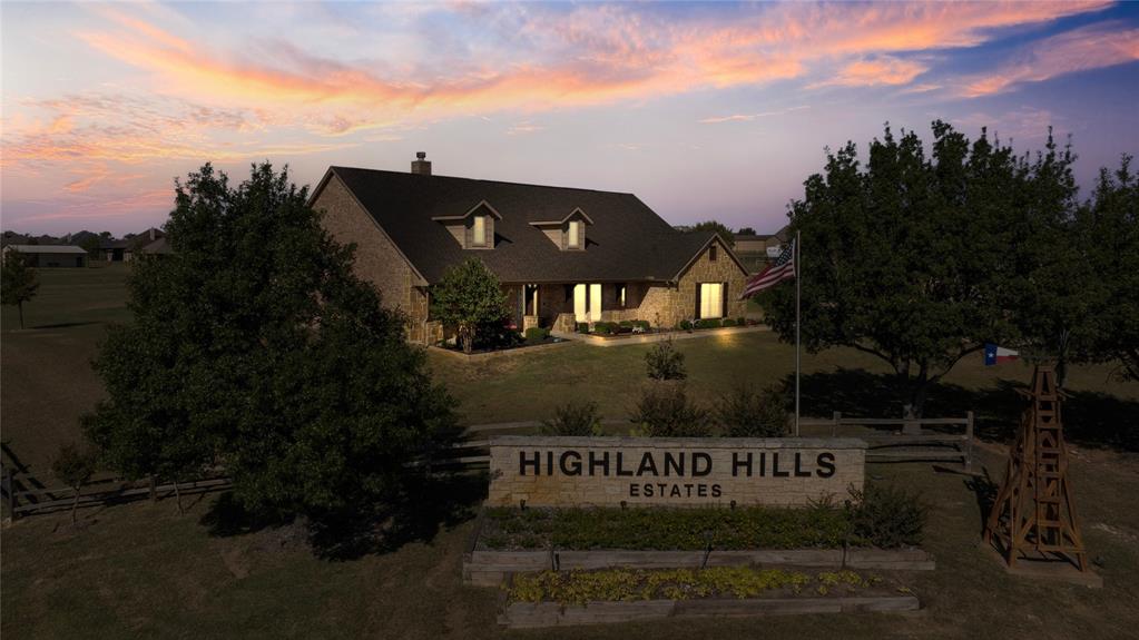 109 Highland Hills Boulevard