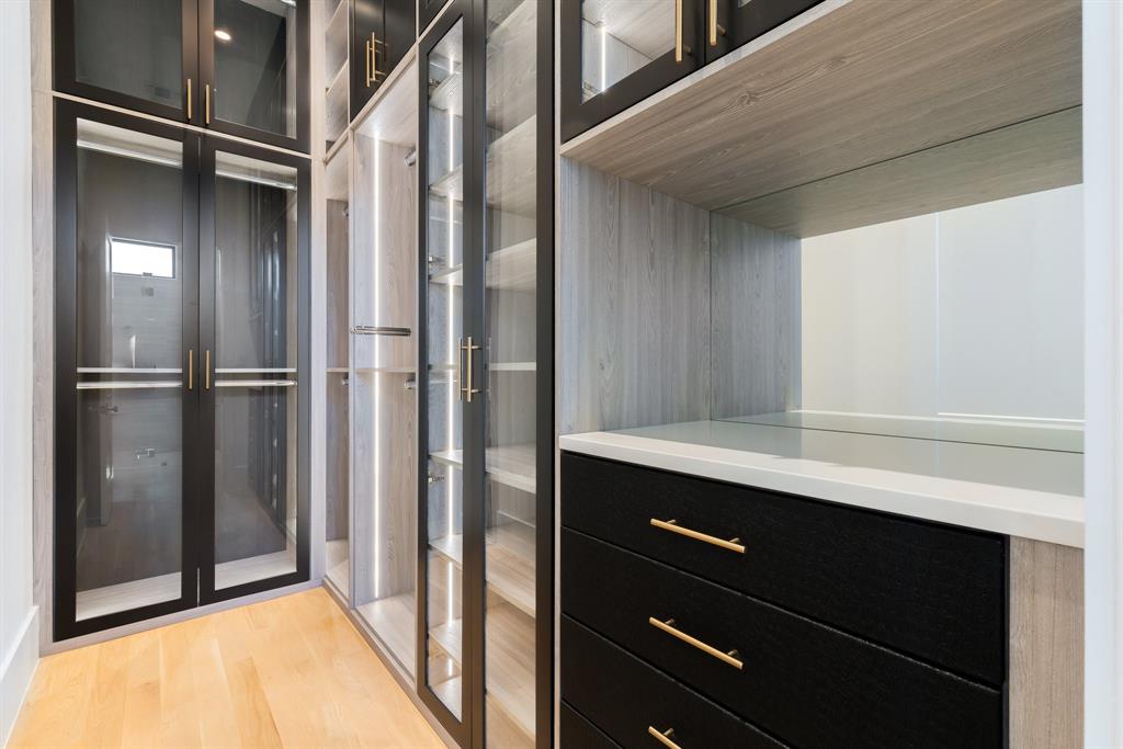 Fleming Pointe - Residential