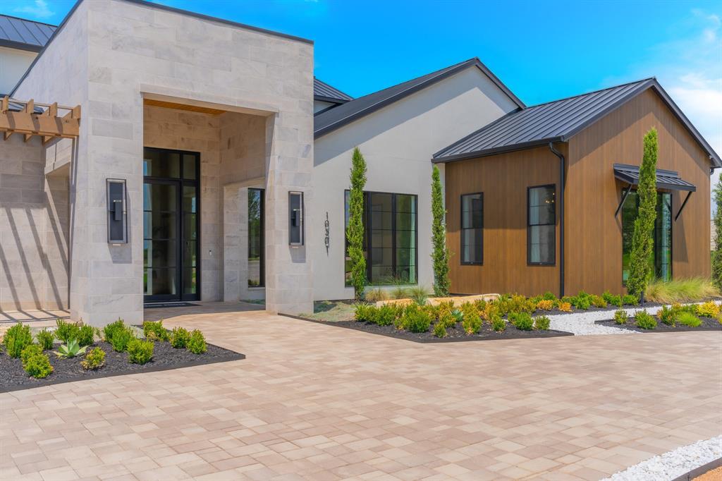 Fleming Pointe - Residential