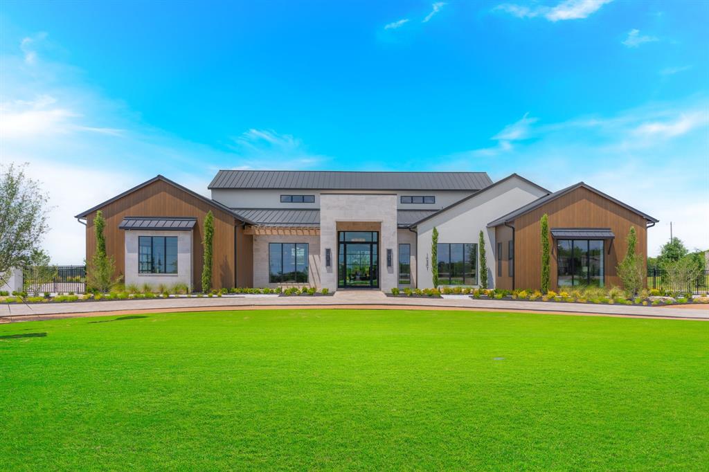 Fleming Pointe - Residential