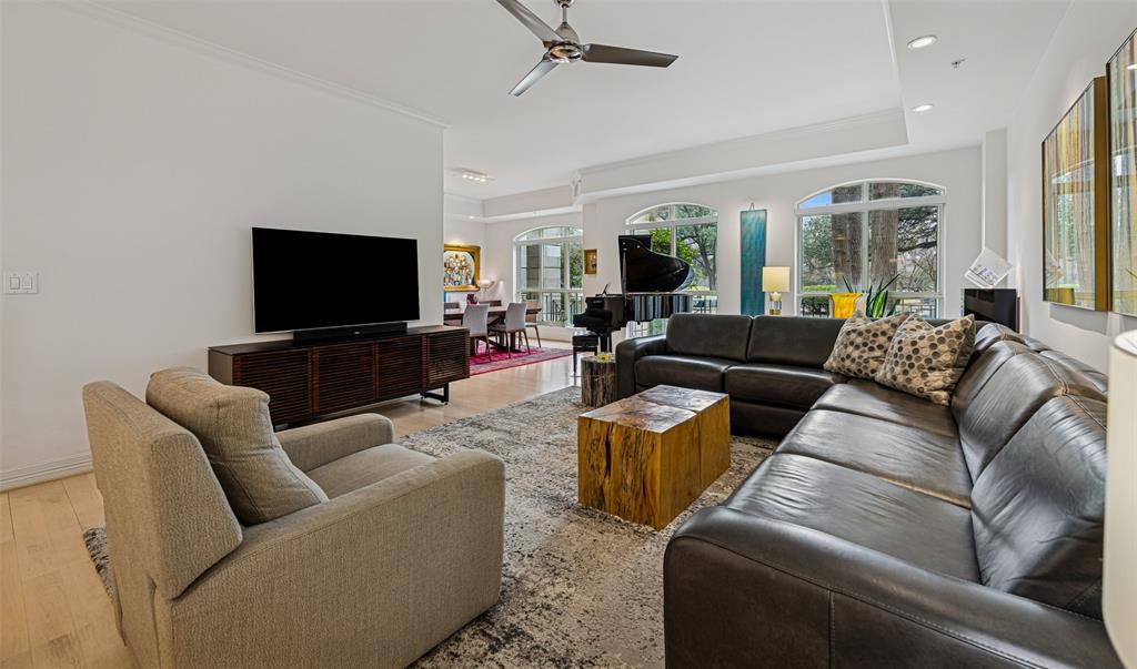 3401 Lee Parkway 105