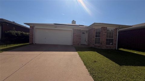 6202 Tidewater Drive Arlington TX 76018