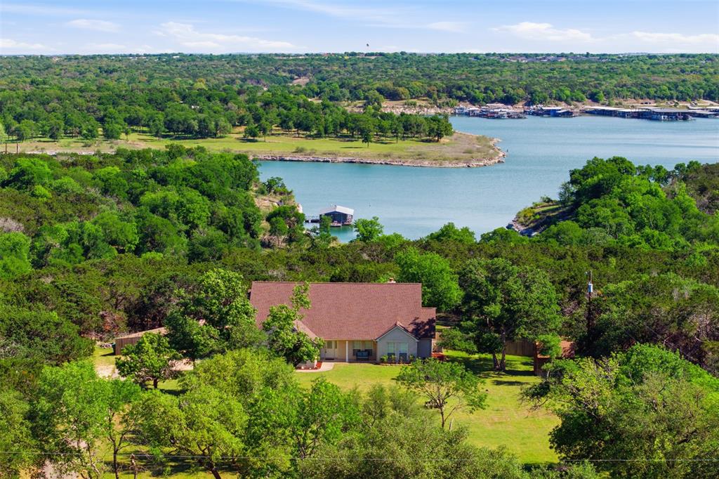 Photo of 71 Wrangler Drive, Morgans Point Resort, TX 76513 (MLS # 21375041)