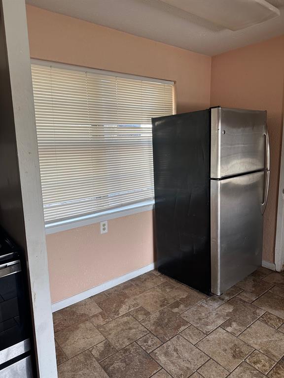 Chilton Smith Abstract - Commercial Lease