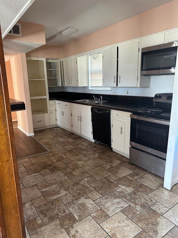 Chilton Smith Abstract - Commercial Lease