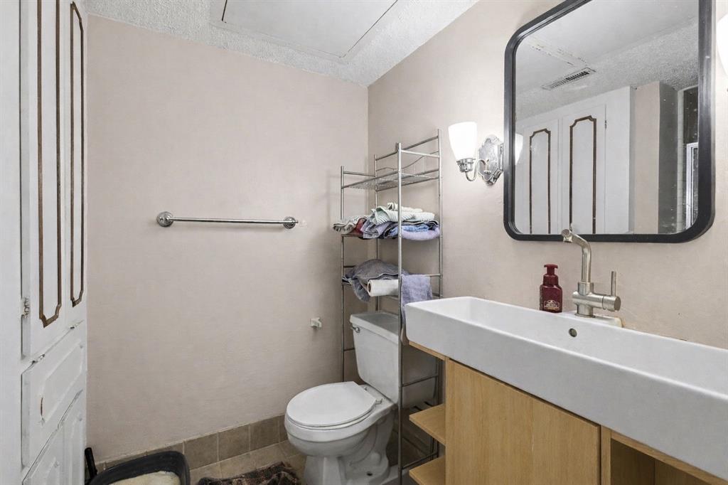 Prestonwood Country Club Condos - Residential