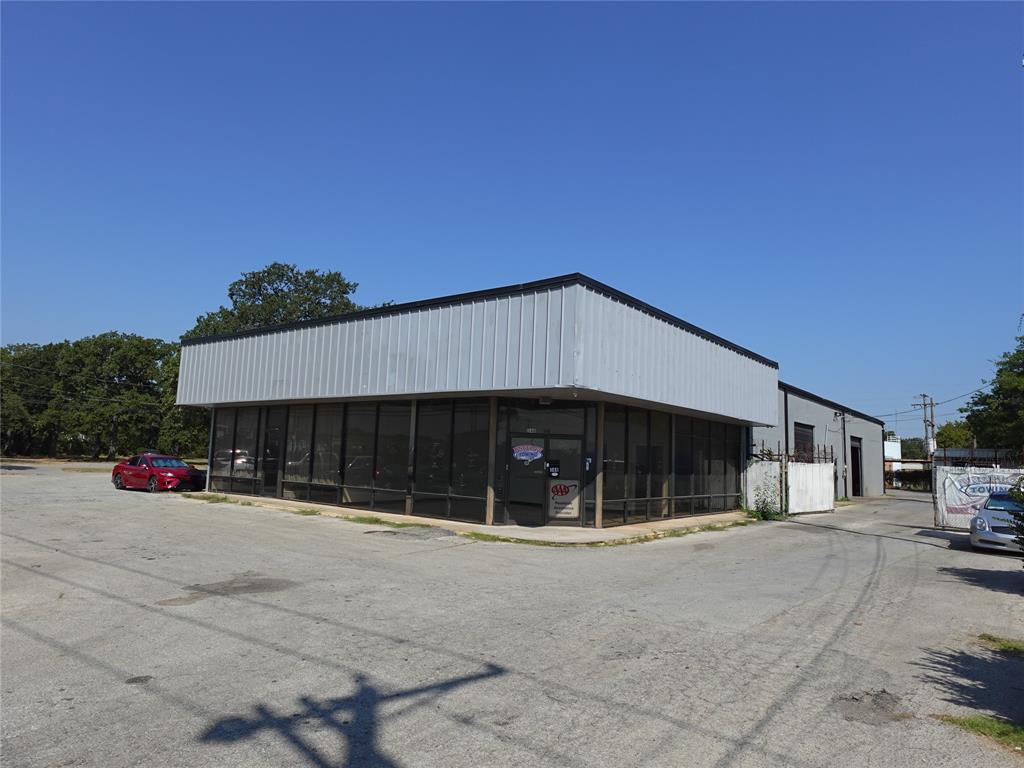 348 W Hurst Boulevard