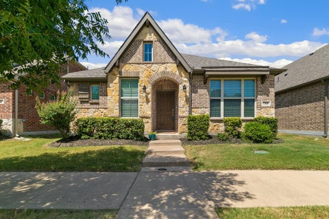 Photo of 7304 Elm Grove Lane, Little Elm, TX 76227 (MLS # 21358411)