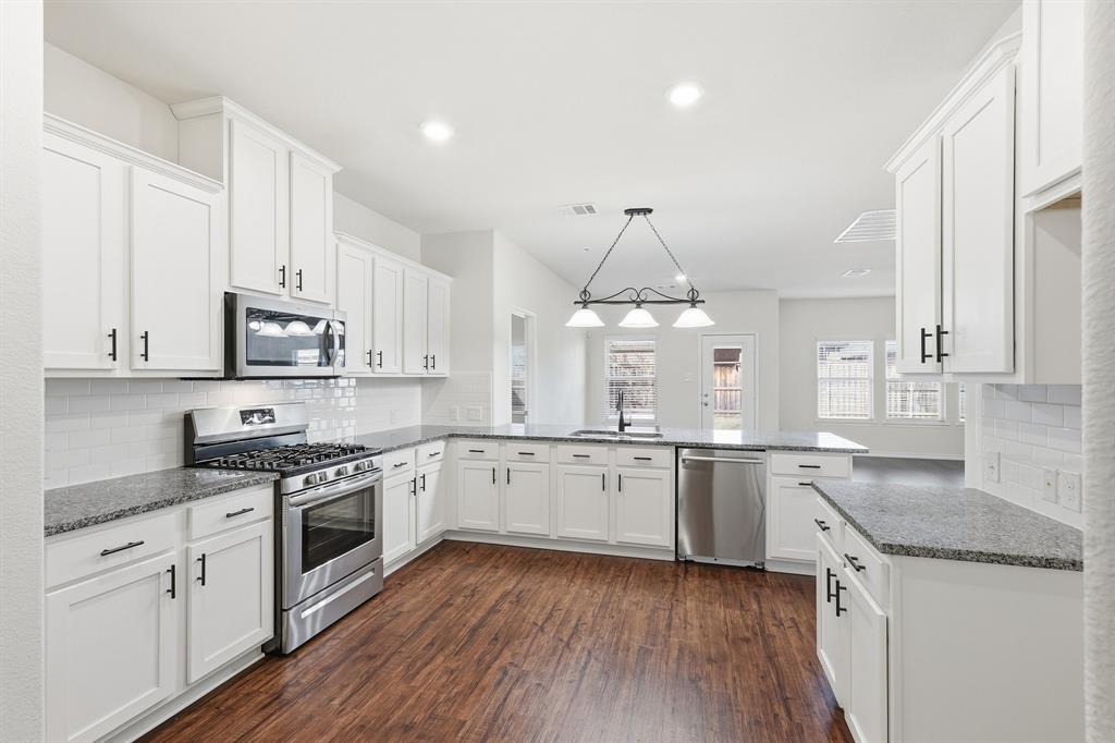 Hillstone Pointe Phase 1 - Residential