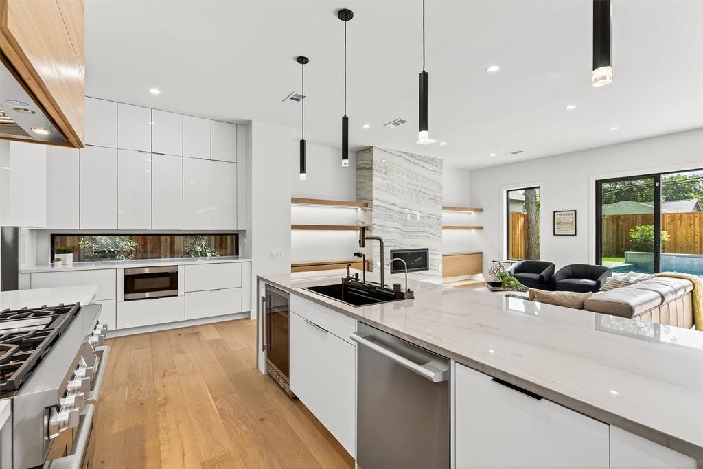 Lovers Lane Heights - Residential Lease