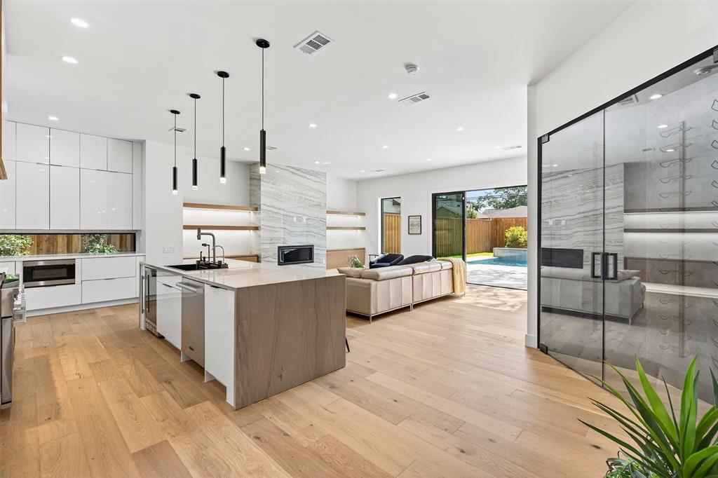 Lovers Lane Heights - Residential Lease