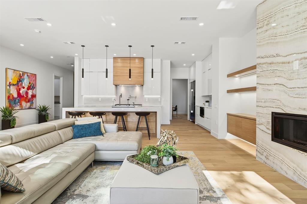 Lovers Lane Heights - Residential Lease