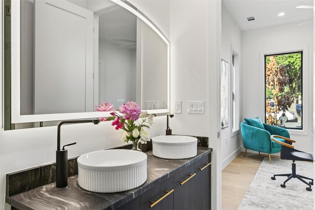 Lovers Lane Heights - Residential Lease