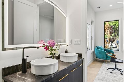 Tiny photo for 7619 Robin Road, Dallas, TX 75209 (MLS # 21082114)