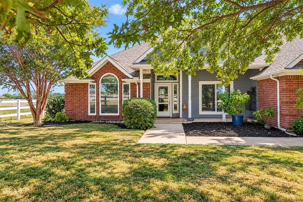 621 OLD STONEY CT, PONDER, TX 76259 - Image ea8a8d50abf65910062b14db45906cd0/158385753
