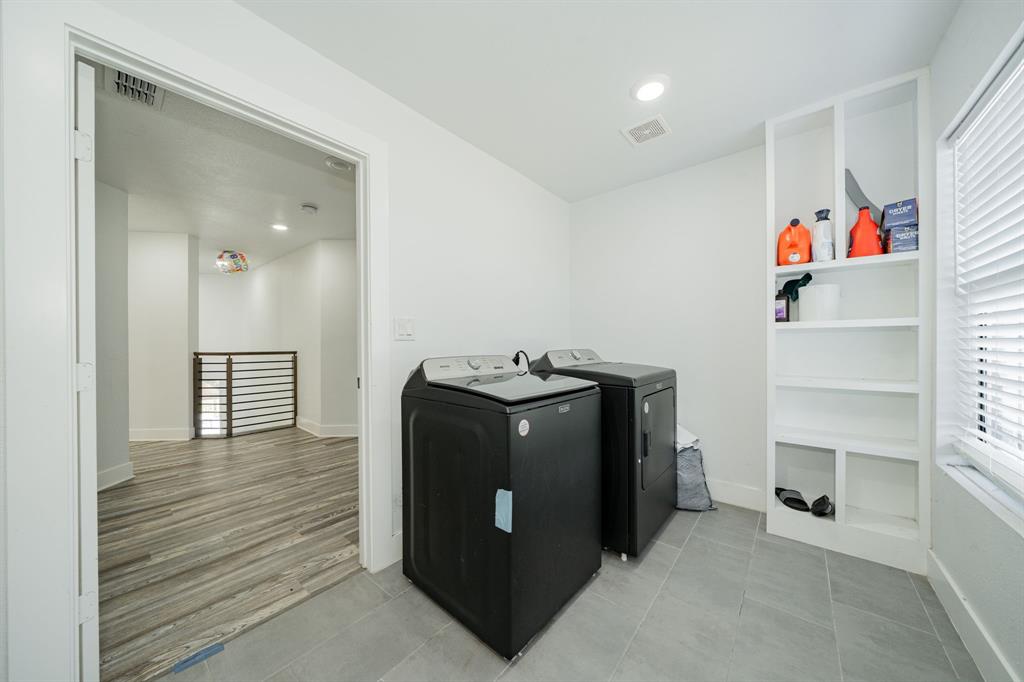 A0596 LOYD L - Residential