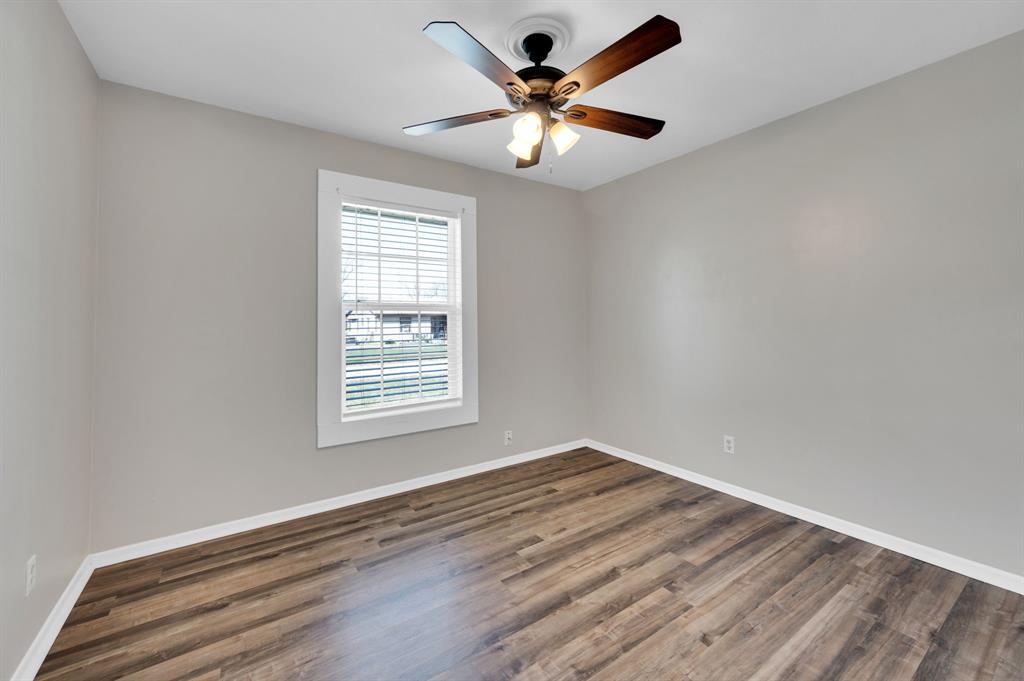 Whispering Oaks - Residential