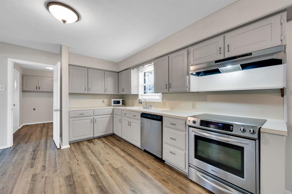 Whispering Oaks - Residential