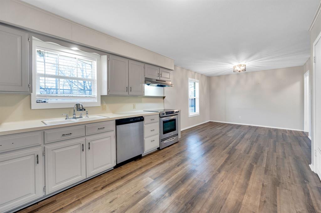 Whispering Oaks - Residential