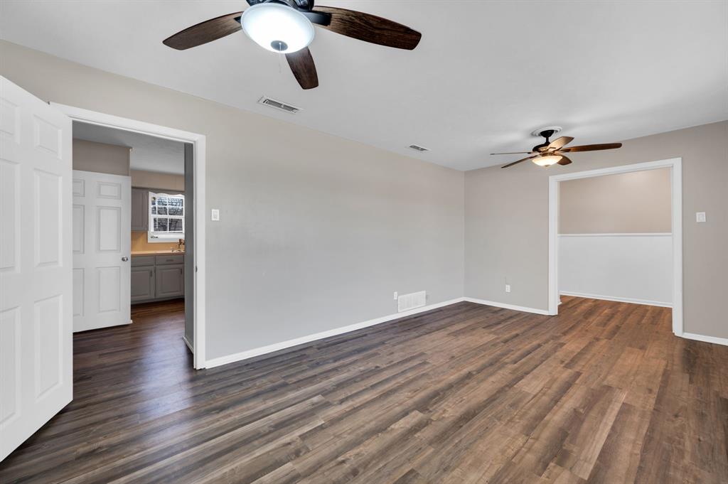 Whispering Oaks - Residential