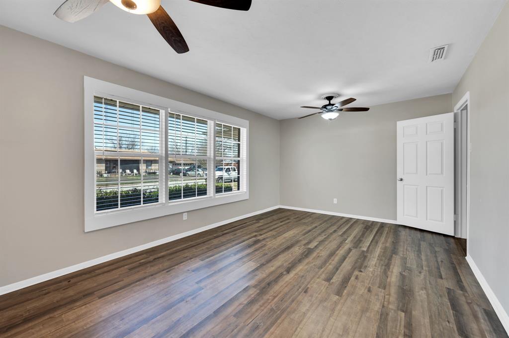 Whispering Oaks - Residential