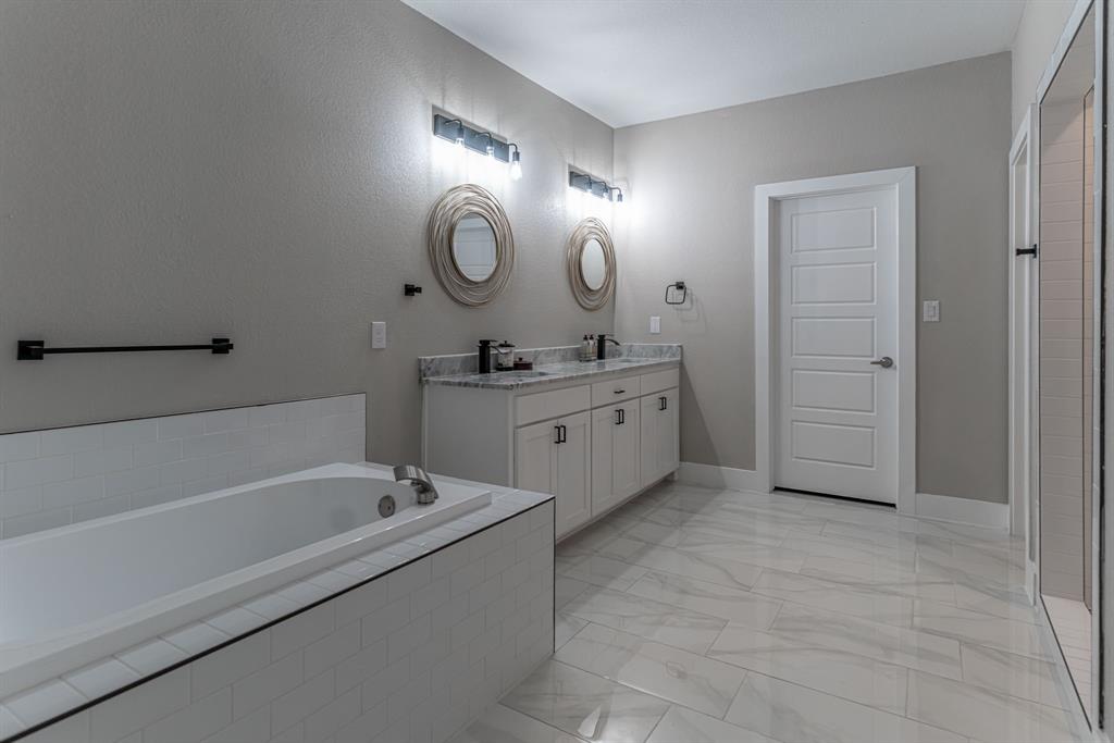 Canyon Creek - Residential