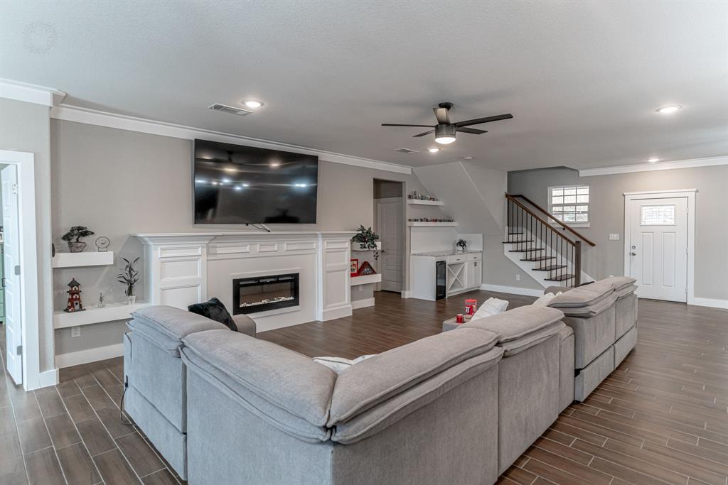 2129 Christine Drive