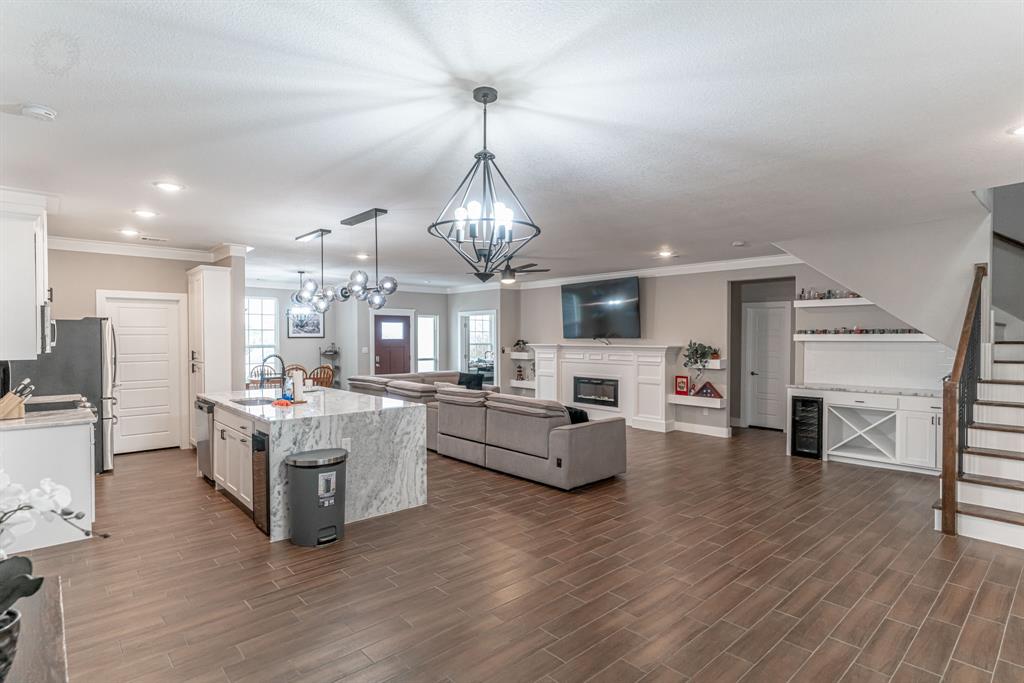 Canyon Creek - Residential