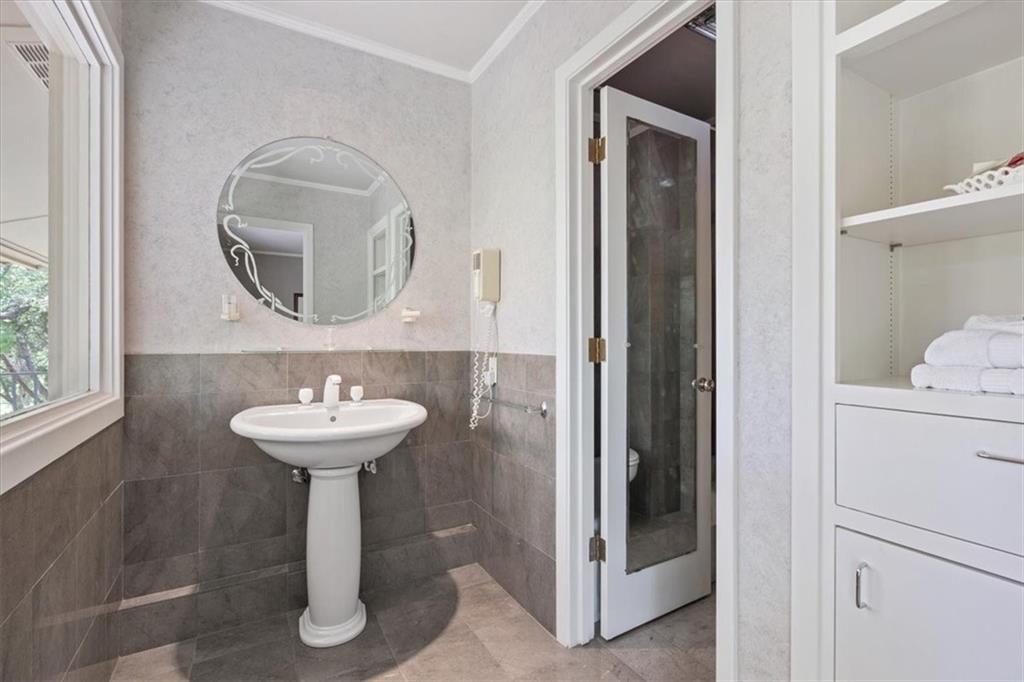 Hejtmancik - Residential