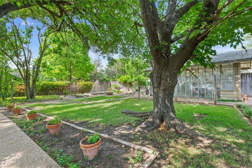 Hejtmancik - Residential