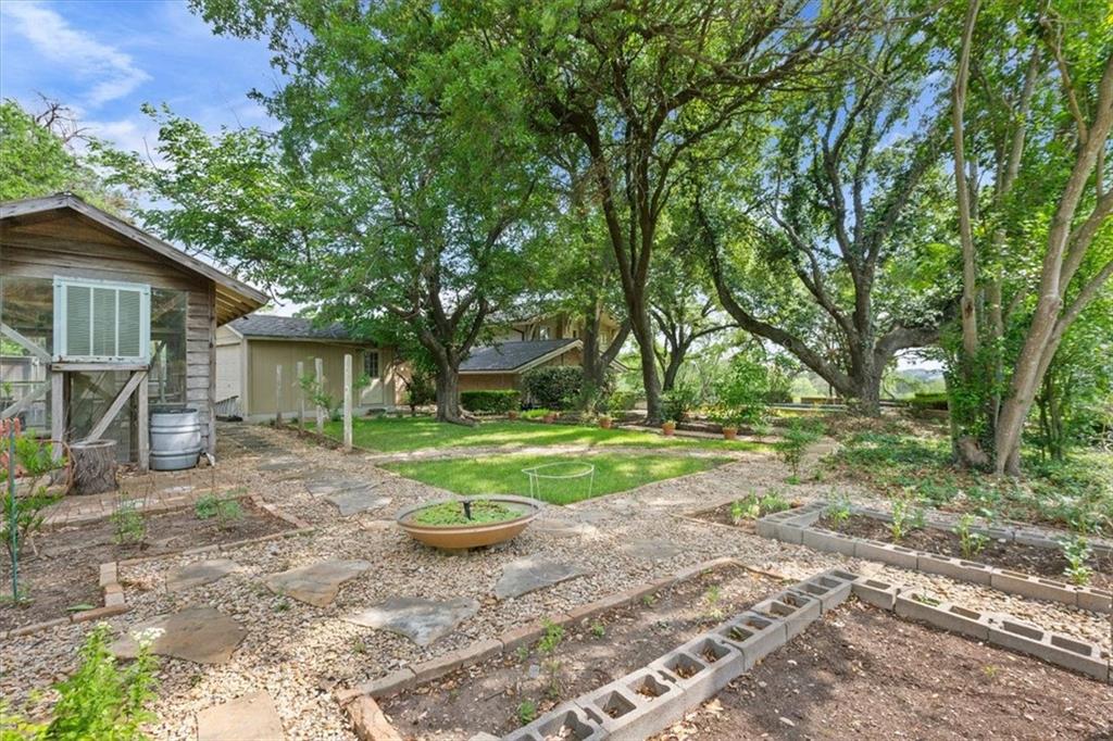 Hejtmancik - Residential