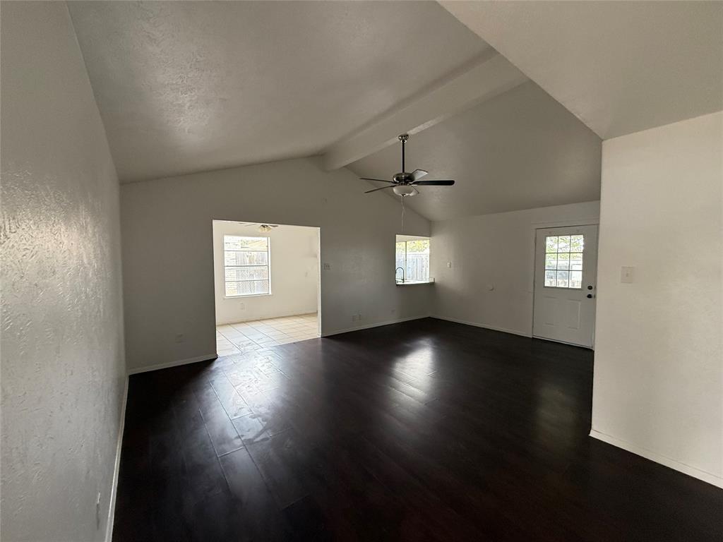 1322 Oakbrook Street