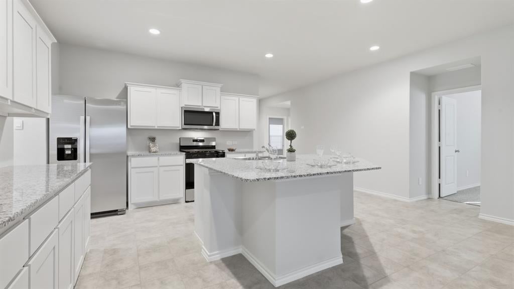 Photo of 1528 LEMON TREE Lane, Fort Worth, TX 76140 (MLS # 21317129)