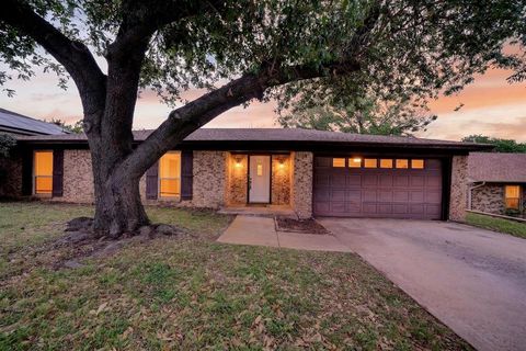 717 Steeplechase Drive Bedford TX 76021