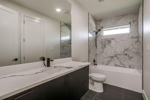 Tiny photo for 6301 Tiffany Oaks Lane, Arlington, TX 76016 (MLS # 21156273)