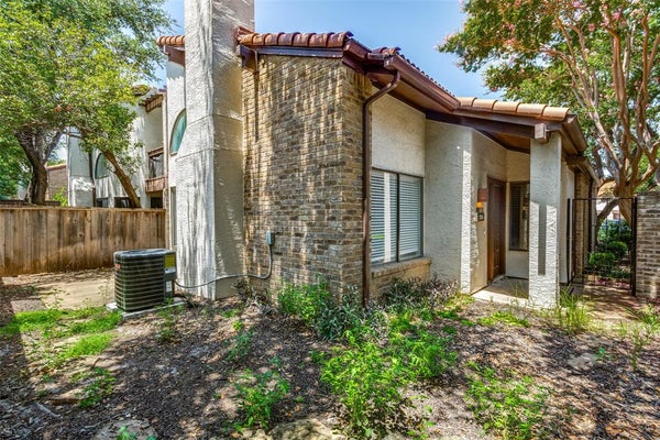 18040 MIDWAY RD APT 230, DALLAS, TX 75287 - Image ea98e7927fca44f2999d6bdff262e7aa/101782402