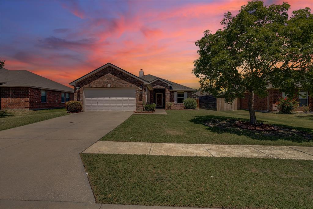 Photo 1 of 33 — 308 Long Prairie Drive, Forney, TX 75126